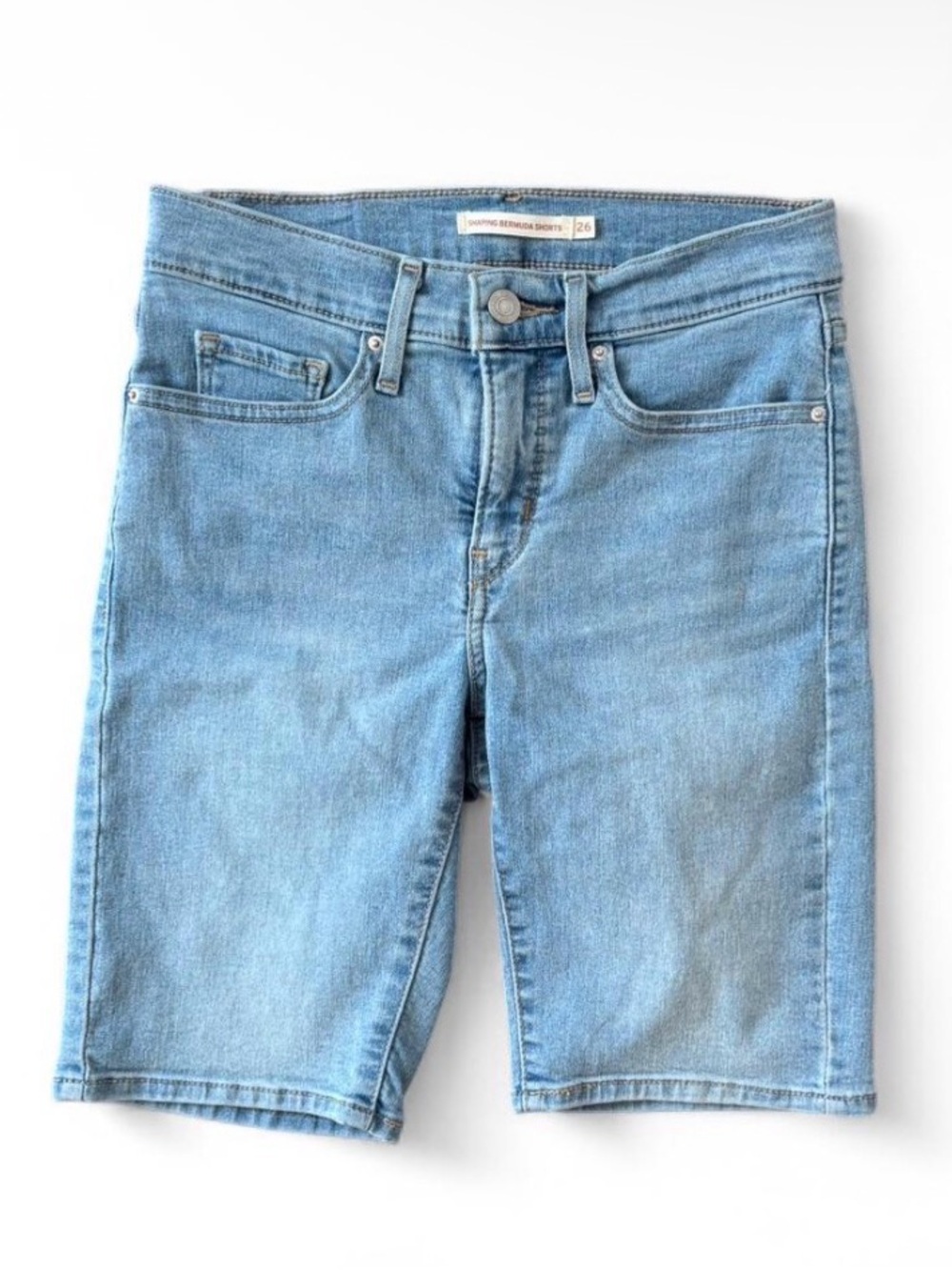 Levi's Women's Size 26 Shaping Bermuda Denim Jean Shorts Blue - Picture 4 of 4
